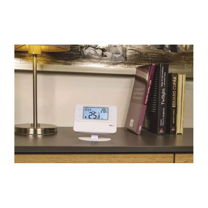 Programuojamas termostatas 230V + 2xAA