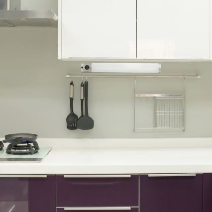 Rabalux - LED Virtuvės šviestuvas, montuojamas po spintelėmis, su stalčiumi LED/8W/230V 4000K 68 cm matinis chromas