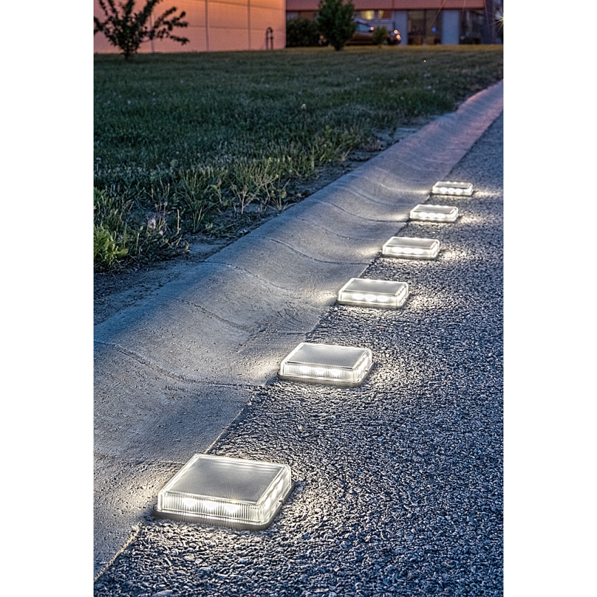Rabalux 8104 - LED lauko šviestuvas, įkraunamas saulės energija BILBAO LED/1,5W/3,2V 4000K IP67