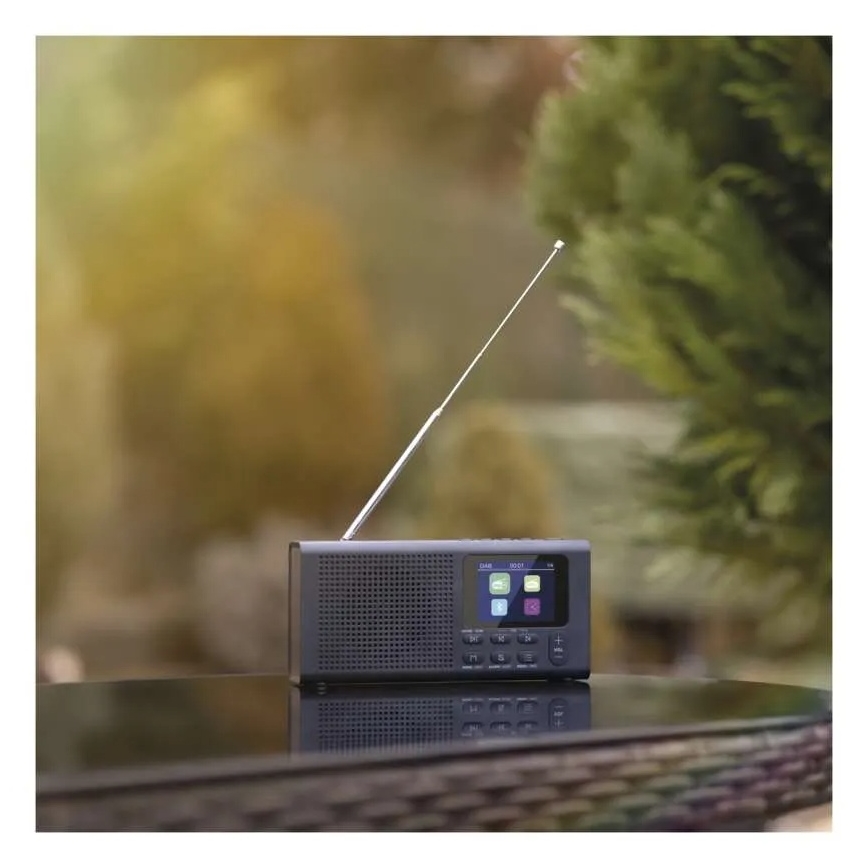 Radija DAB DAB+ FM 3W/5V/4xAA juoda
