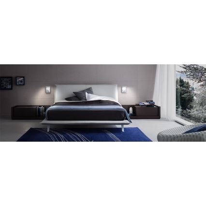 Redo 01-1499 - LED sieninis akcentinis šviestuvas AGOS LED/6W/230V + LED/3,2W USB balta