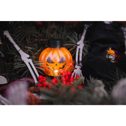 KOMPLEKTAS 6x LED Dekoracija HALLOWEEN LED/1xCR2032/šiltai balti moliūgai