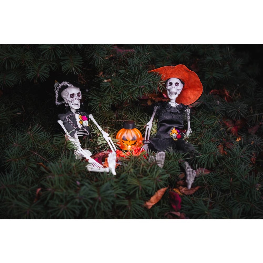 KOMPLEKTAS 6x LED Dekoracija HALLOWEEN LED/1xCR2032/šiltai balti moliūgai