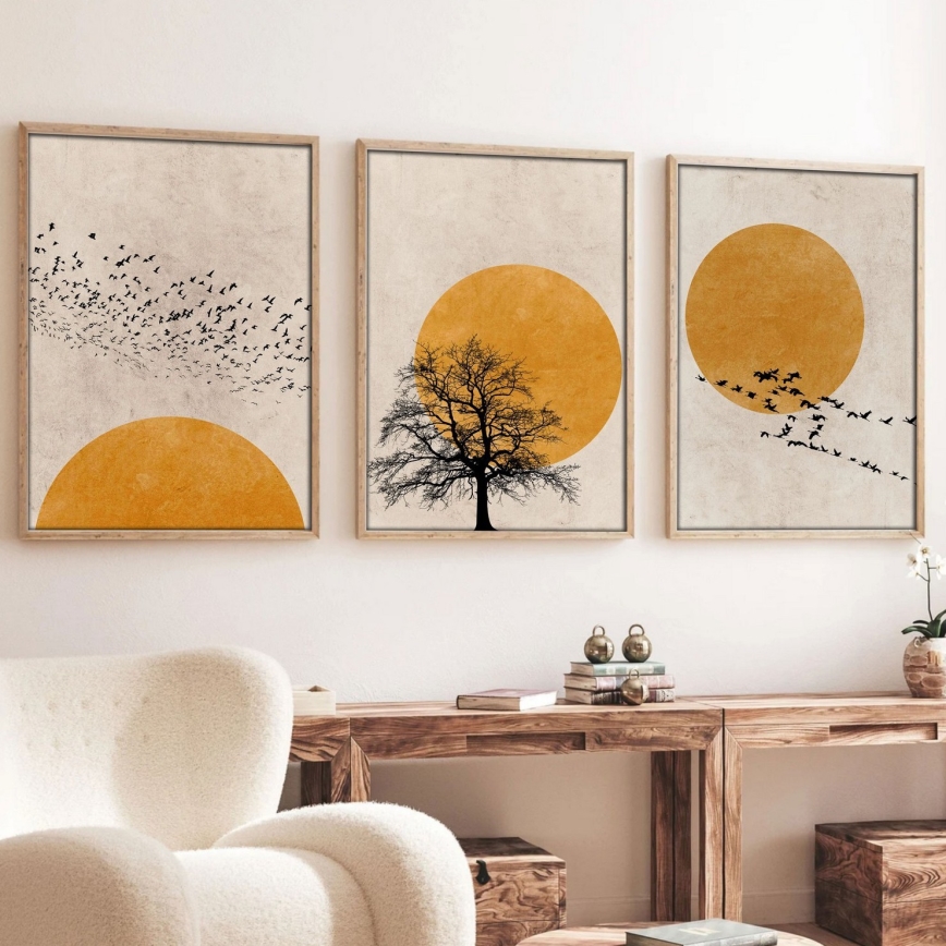 RINKINYS 3 vnt. paveikslų rėmeliuose 50x70 cm, smėlio/geltonos spalvos