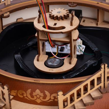 RoboTime - 3D dėlionė muzikinei dėžutei Klasikinis karuselė 5V