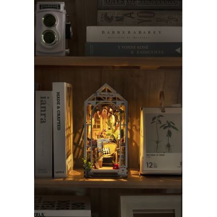 RoboTime - LED Knygų stotelė Sodas namas 3D puzzle 2xAAA