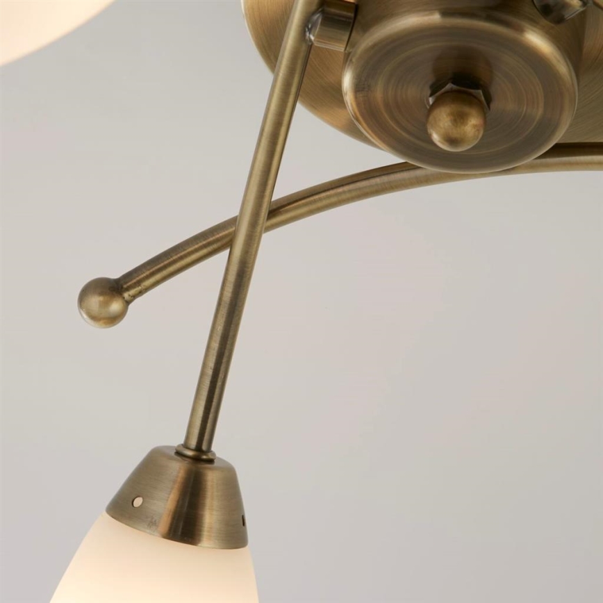 Searchlight - Ant pagrindo montuojamas sietynas OPERA 3xG9/7W/230V