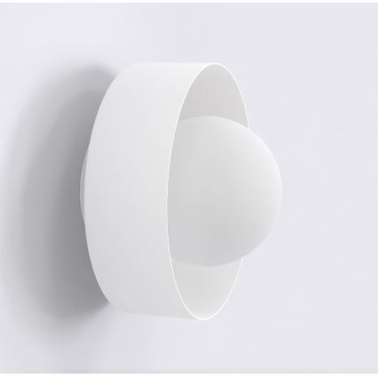 Sieninis šviestuvas OZZY 1xG9/8W/230V baltas