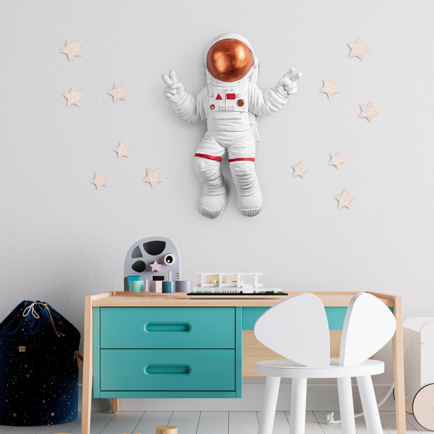 Sienų dekoracija 47x35 cm astronaut varis