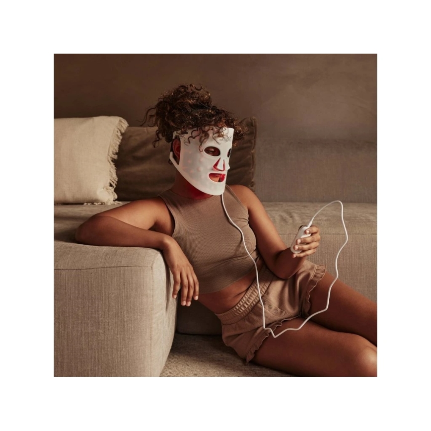 Silk’n - LED RGB veido terapinė kaukė LED/5V 2000 mAh balta + su nuotoliniu pulteliu