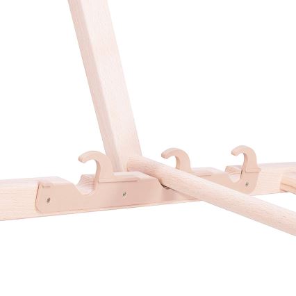 Sodo gultas geltonas/baltas/iš buko