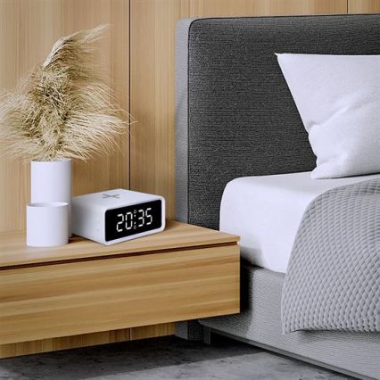 Skaitmeninis laikrodis su Qi belaidžio įkrovimo funkcija, 230 V / CR2032, baltas