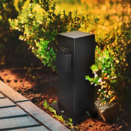 Lauko kištukinių lizdų stulpas 2Z 230V IP44 juoda kampinis
