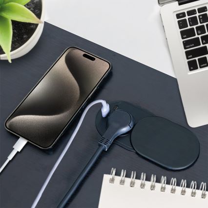 Įmontuojama rozetė su slankiu dangteliu, 20 W, 1 lizdas + USB A+C, juoda