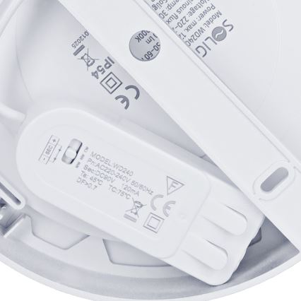 LED paviršinis/įleidžiamas 2in1 panelis LED/12W/230V 3000/4000/6000K skersmuo 17 cm IP54 sidabrinis
