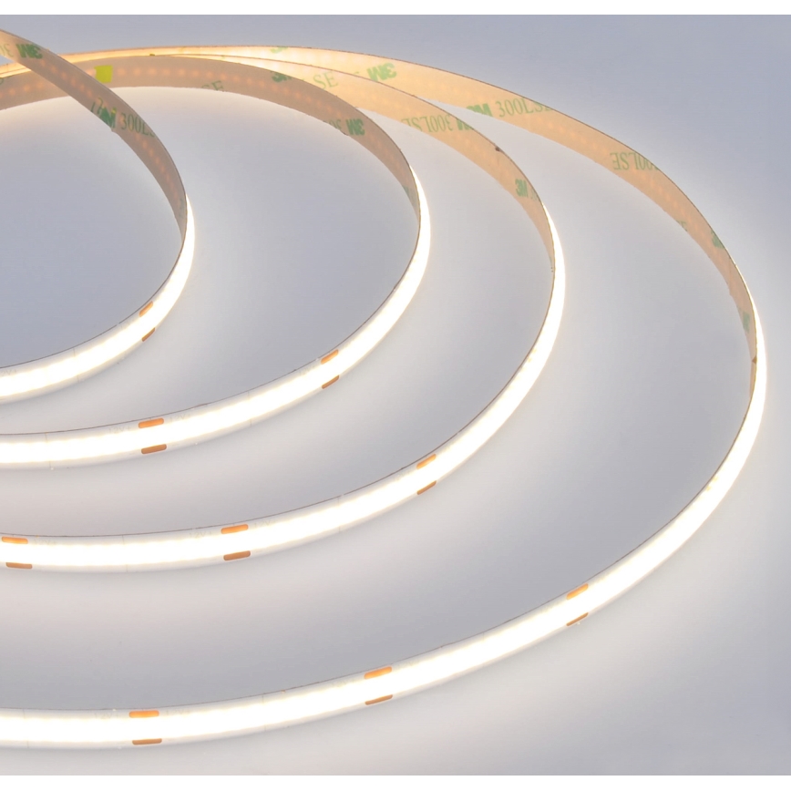 LED juosta LED/8W/m/230V 4000K 5m