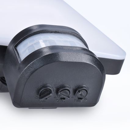 LED Saulės energijos prožektorius su judesio jutikliu LED/11W/3,7V 4400mAh 3000K/4000K/6500K IP54