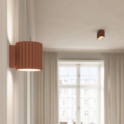 Taškinis šviestuvas AURA 2xGU10/10W/230V rudas