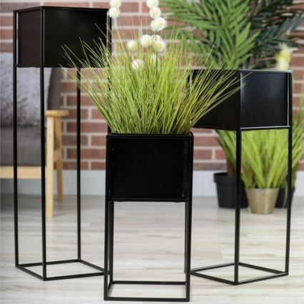 Stovas gėlėms 50x24 cm juodas