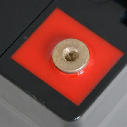 Švino rūgšties akumuliatorius VRLA AGM 12V/70Ah