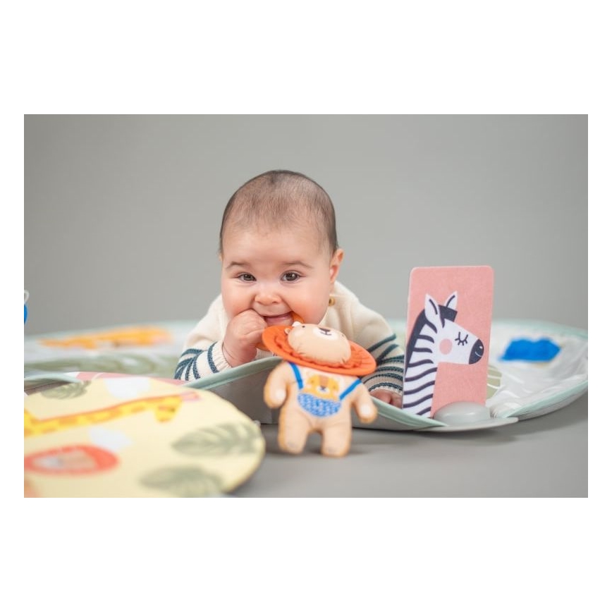 Taf Toys - Vaikiškas žaidimų kilimėlis su trapecija Dekoratyvinė pagalvė 2xAAA