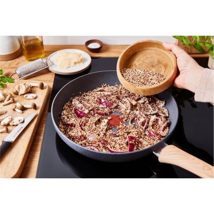 Tefal - Keptuvė NATURAL FORCE 28 cm