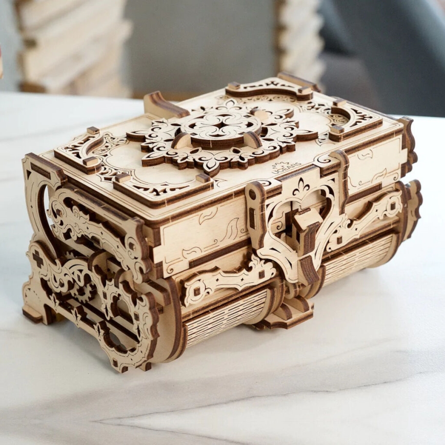 Ugears - 3D medinė mechaninė dėlionė Antikvarinė papuošalų dėžutė