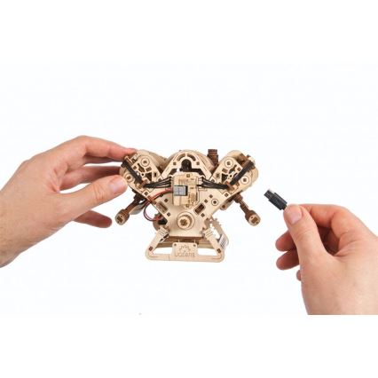 Ugears - 3D medinė mechaninė dėlionė V8 variklis