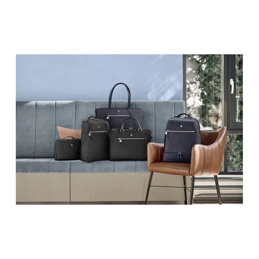 Victorinox - Kosmetikos krepšys Victoria Signature Beauty 6 l juoda