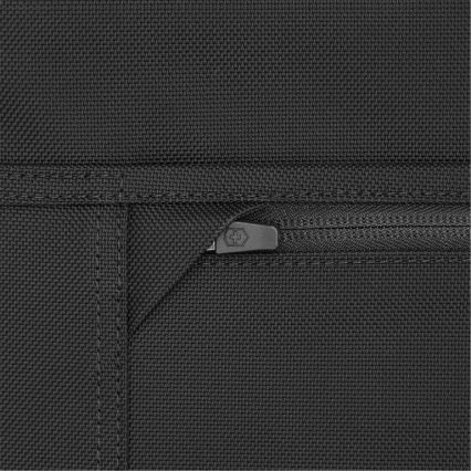 Victorinox - Krepšys per petį Mythic 2 l, juodas