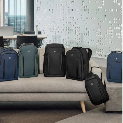 Victorinox - Nešiojamojo kompiuterio kuprinė 15" Altmont Professional Essential 24 l tamsiai mėlyna