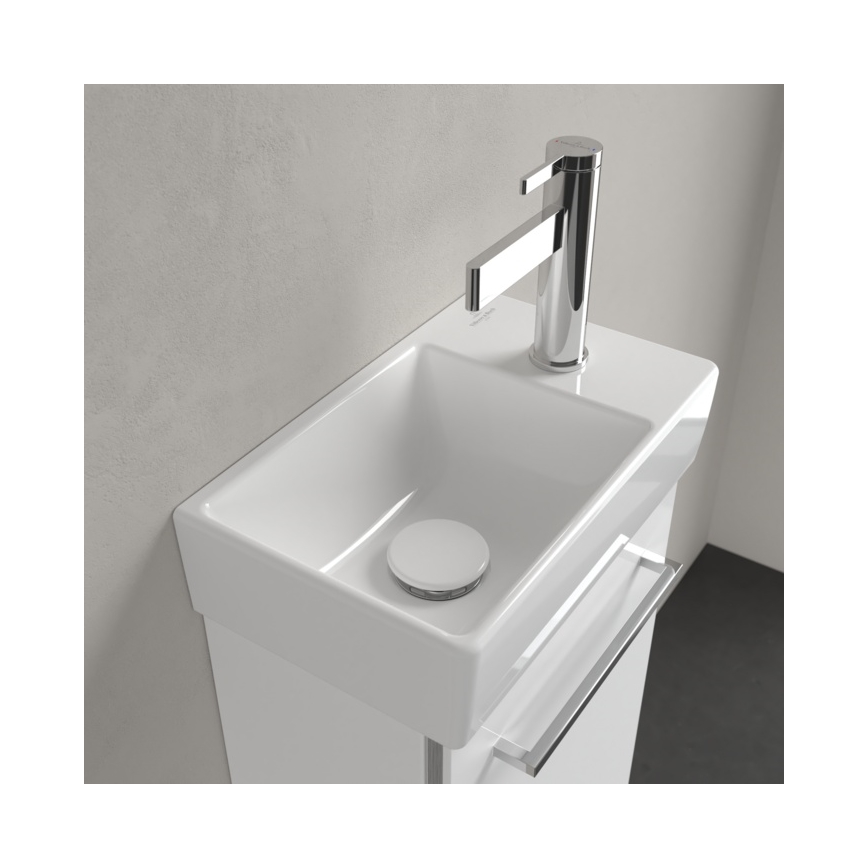 Villeroy & Boch 43003L01 - Pakabinamas praustuvas AVENTO 36x22 cm keramika/balta