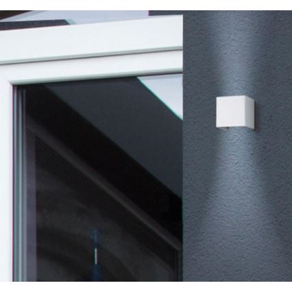 Westinghouse 61150 - LED sieninis lauko šviestuvas FREYA 2xLED/4,5W/230V IP44 balta