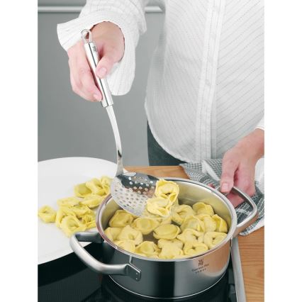 WMF - Pieno putų plaktuvas PROFI PLUS iš nerūdijančio plieno