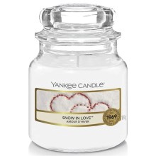 Yankee Candle - Kvapi žvakė SNOW IN LOVE mažas 104g 20-30 valandos