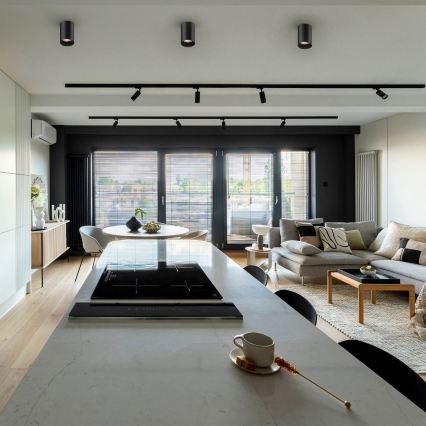 Zuma Line - dimeriuojamas LED RGBW taškinis šviestuvas 1xGU10/4,8W/230V juodas + nuotolinis valdymas